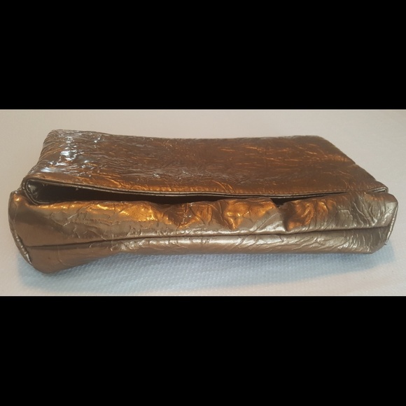old navy metallic clutch bag - Picture 3 of 7